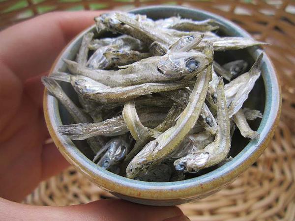 Organic dried anchovy Distributors